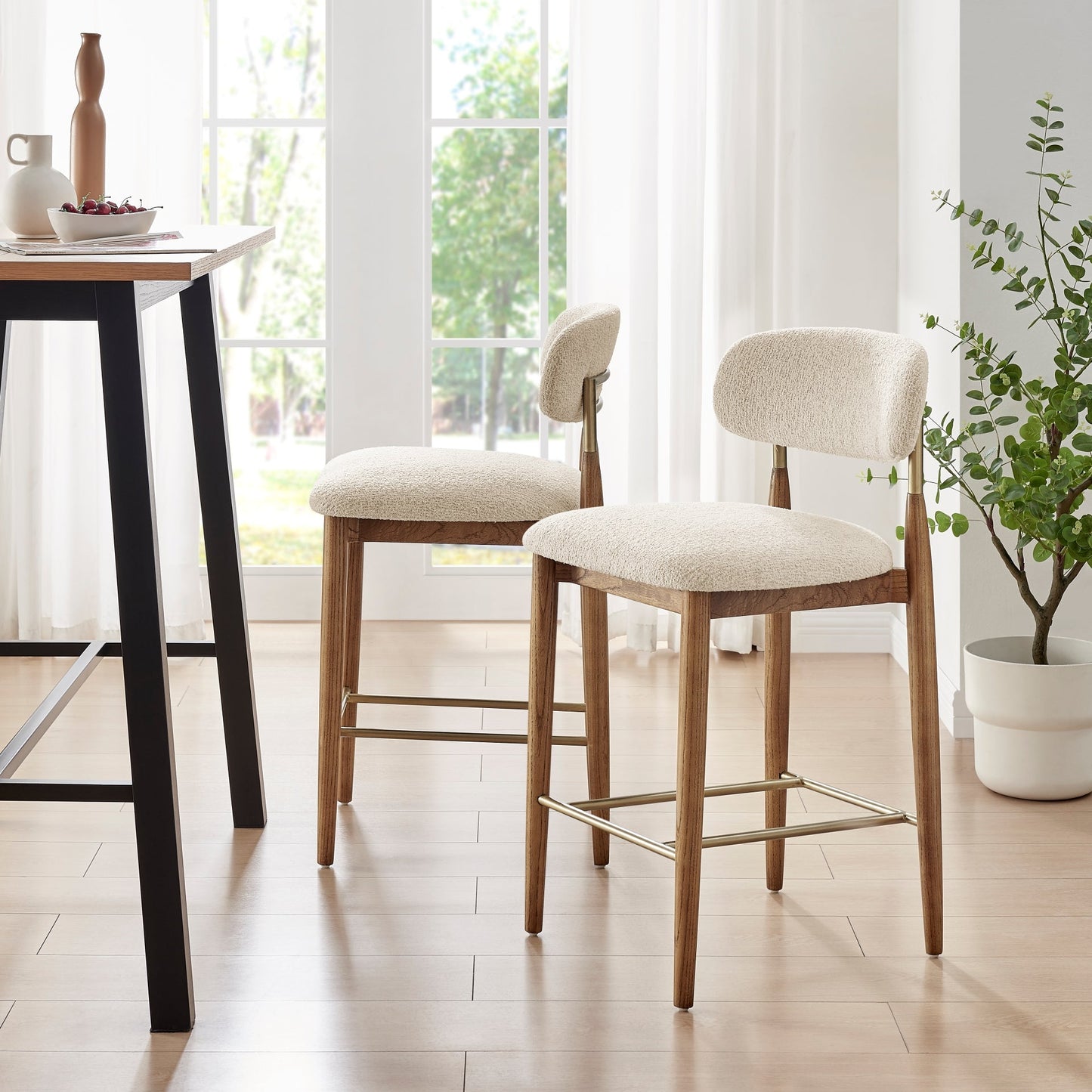 Verna Set of 2 Counter Stool in Palladian Beige