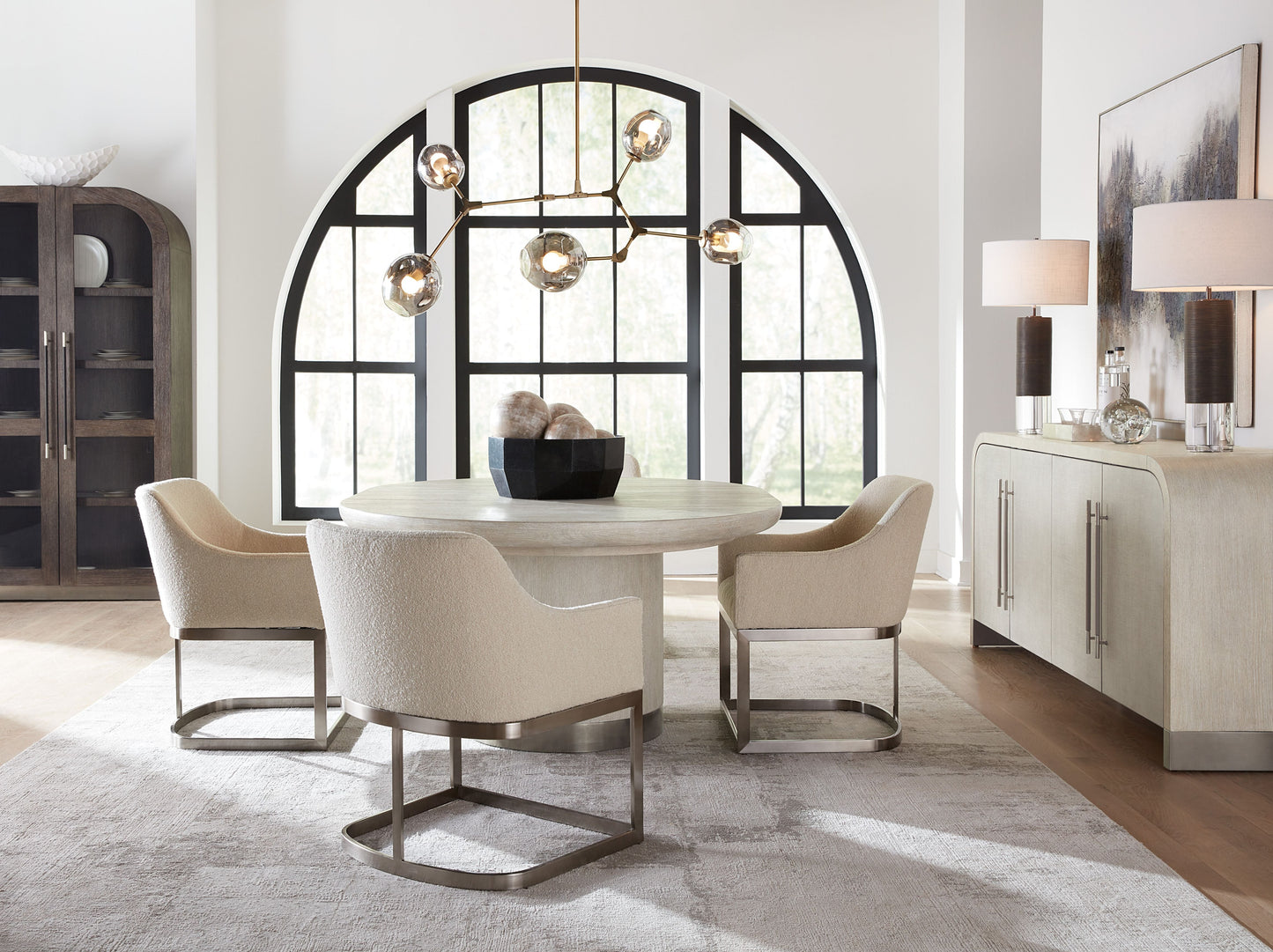 Modern Mood 54 Round Dining Table – Diamond Finish Oak