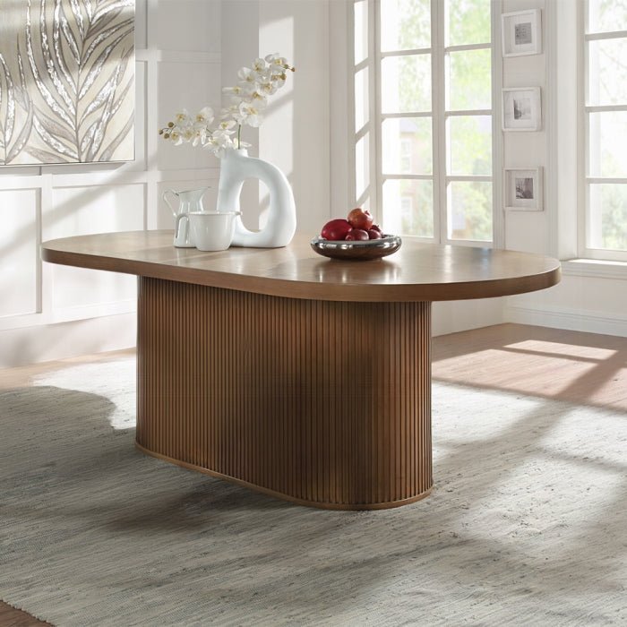 Gamarya Oval Oak Dining Table – Elegant Pedestal Design
